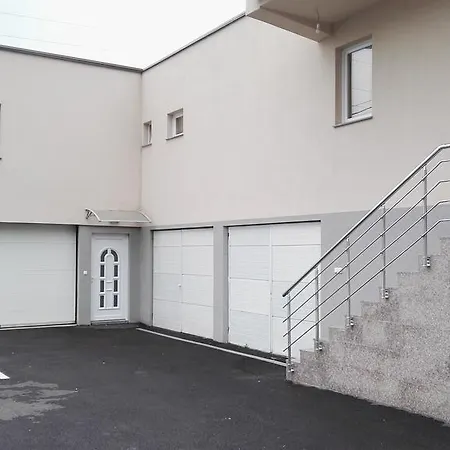 Foco 아파트 사라예보